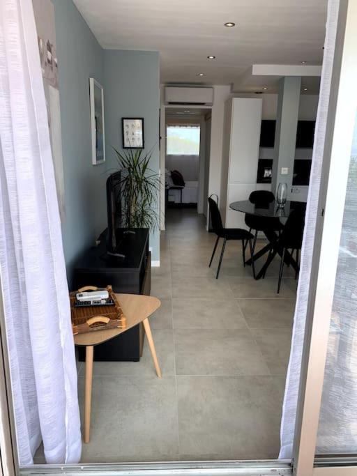 Appartement Saint-Raphael Extérieur photo